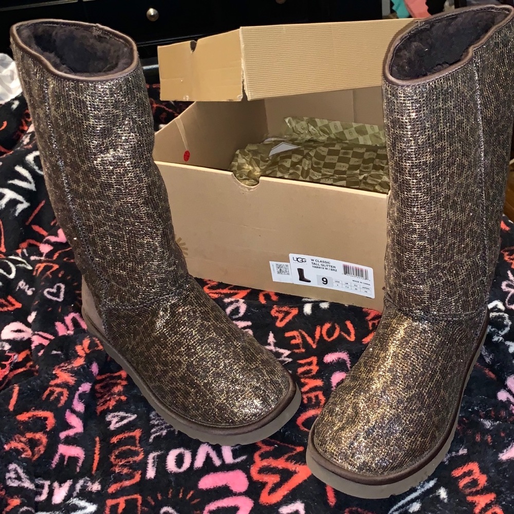 Ugg Boots: Classic Tall Glitter